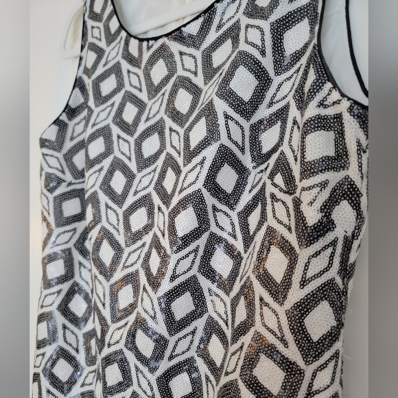 BR BANANA REPUBLIC FULLY SEQUINED GEOMETRIC PATTERN NYE DRESS SIZE 2 - Picture 9 of 11